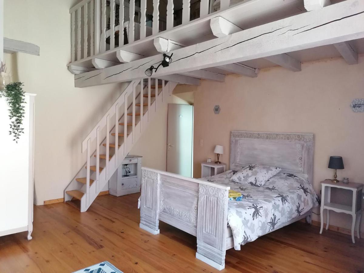 La Maison Huguetoune Nant Екстер'єр фото